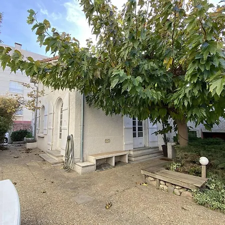 Villa Canetoise 4 Adultes, 3 Enfants Proche - Fr-1-696-124 *